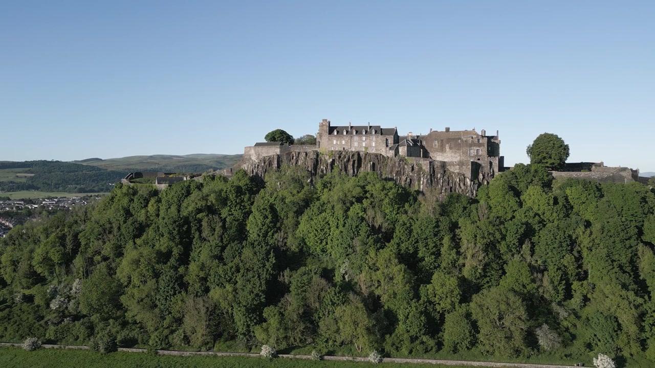 Castello di Stirling, Scozia, Maestosa vista aerea di una fortezza storica in una giornata limpida