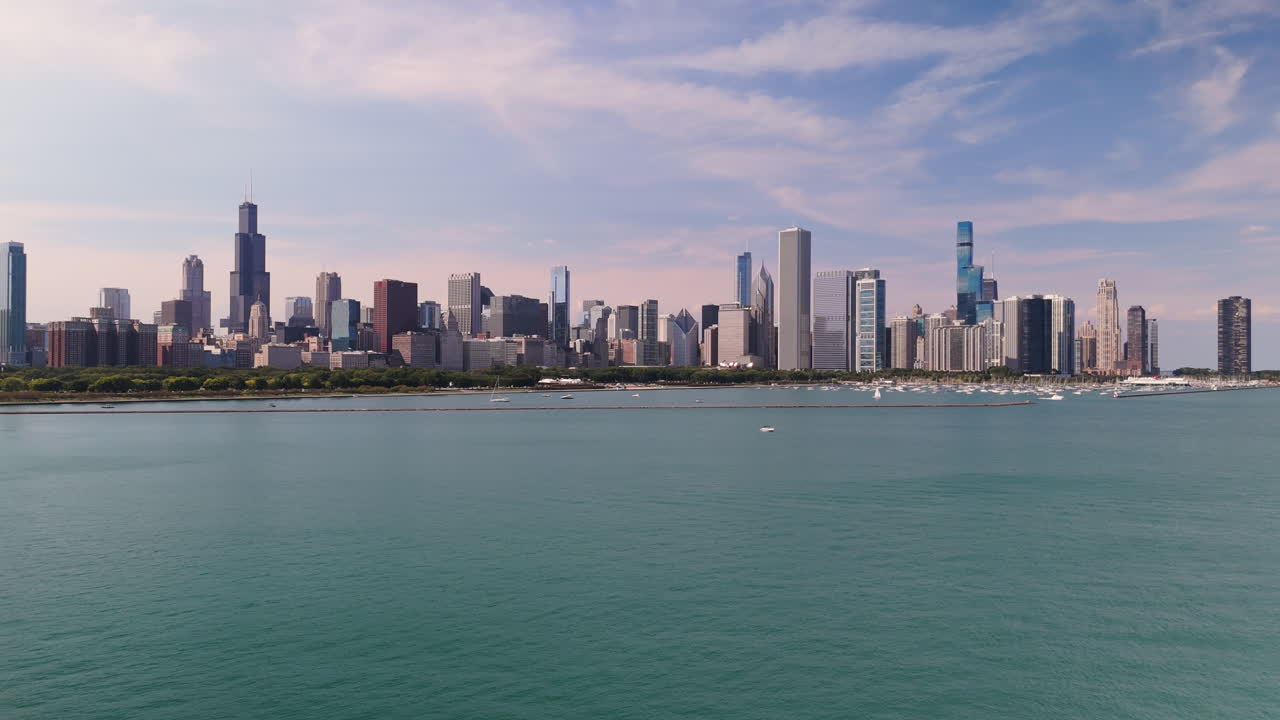 Skyline di Chicago dal lungolago