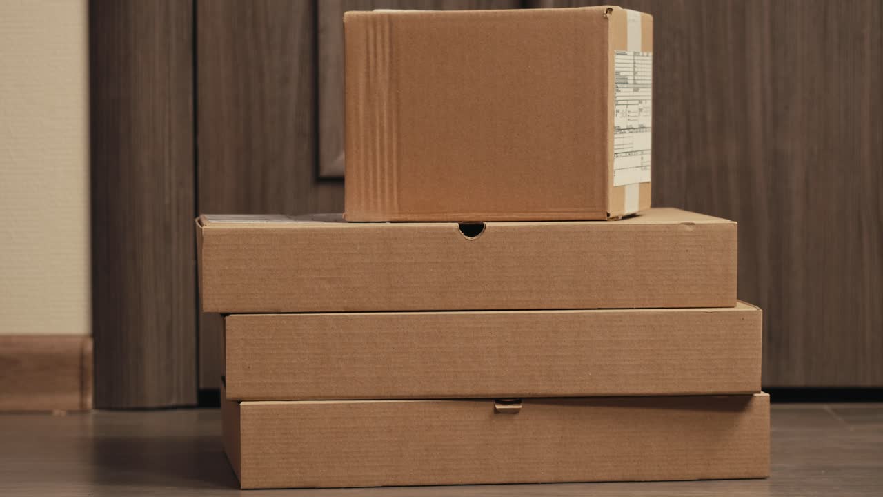 Food and goods delivery box, contactless online shopping, volunteer courier delivers parcel a to door of home, door to door deliver, e-commerce purchase.