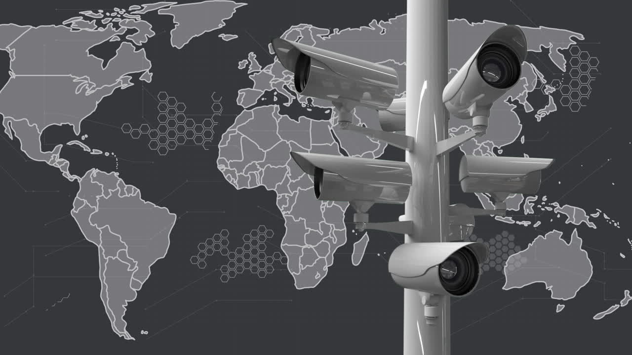 Animazione di telecamere CCTV per la sicurezza informatica e elaborazione dati su mappa del mondo