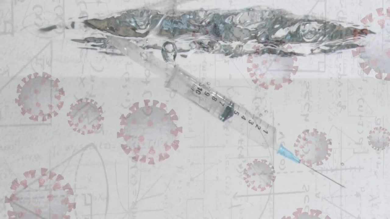 수학적 방정식에 반대하여 움직이는 코로나19 세포 위에 물에 떨어지는 주사기의 디지털 구성