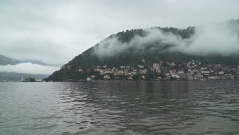 Hermosas-Y-Coloridas-Villas-Del-Pueblo-Del-Lago-De-Como