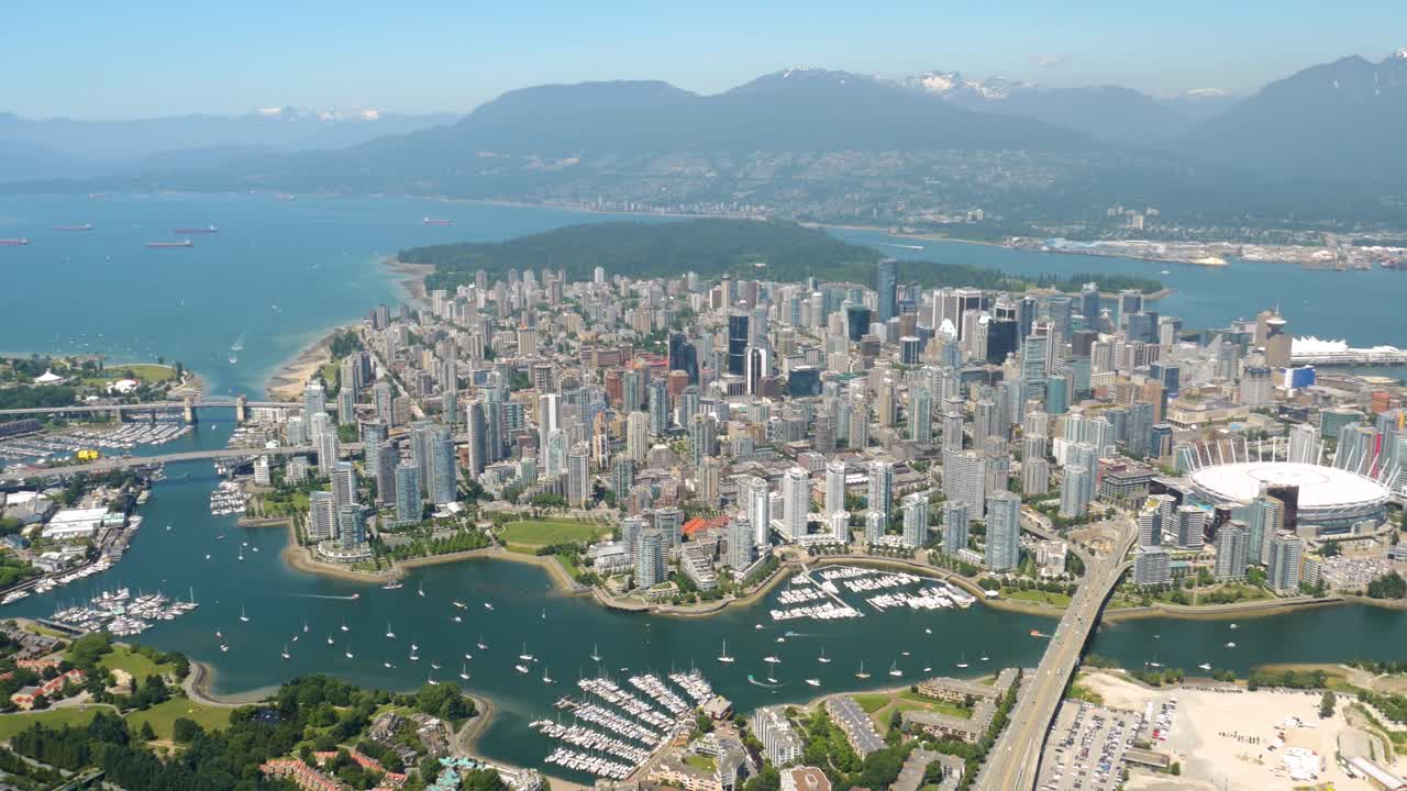 tome un emocionante paseo en helicóptero sobre vancouver y sorpréndase con la belleza y la grandeza de la ciudad