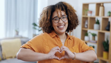 Portrait,-heart-and-hand-gesture-with-a-woman