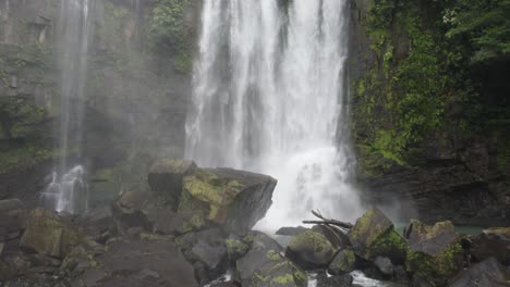 drone move in close with tilt shot nauyaca waterfall costa rica