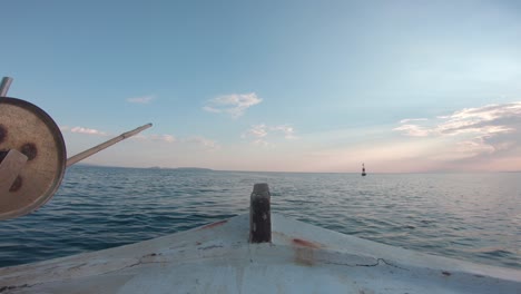 Point-of-view-from-inside-of-a-sailing-fishing-boat