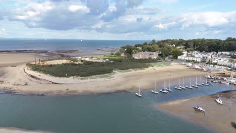 Bembridge-Village-Beach-Isle-Of-Wight-Großbritannien-Drohne,-Luftaufnahme