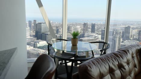 interior elegante con vistas al horizonte de melbourne