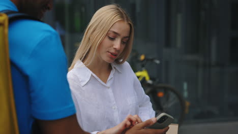 Food Delivery Interaction