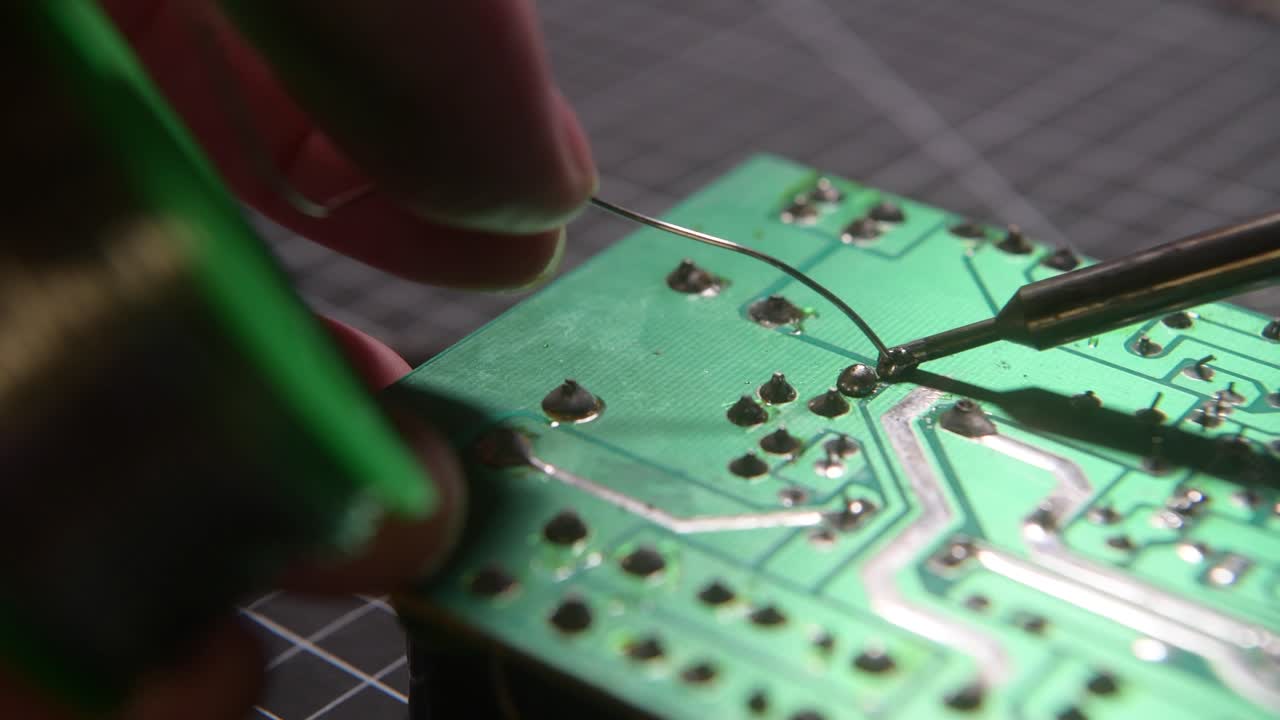 возьми измерительную ленту и сделай что-нибудь.