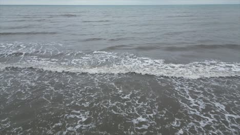 Establishing-shot-of-a-seaside-in-England,-Dorset