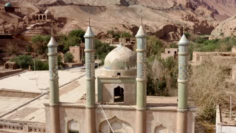 a principal mesquita muçulmana do vale de tuyoq perto de turpan, em xinjiang, china