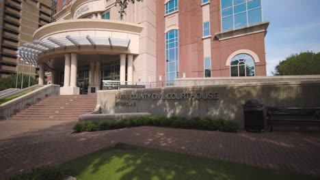 Establishing-shot-of-the-Harris-County-Civil-courthouse-building