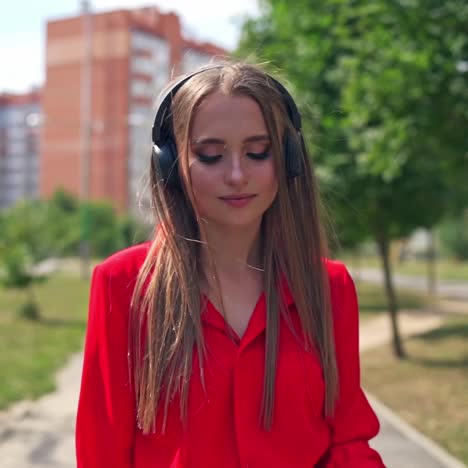 attractive woman with headphones