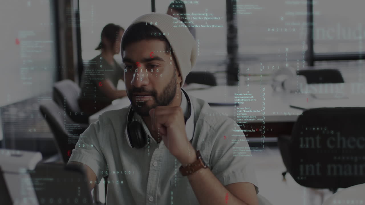 animación del procesamiento de datos sobre empresario biracial en la oficina