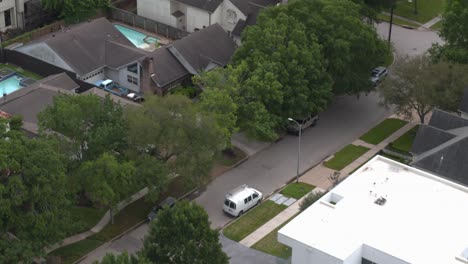 Birds-eye-view-of-affluent-homes-in-Houston,-Texas