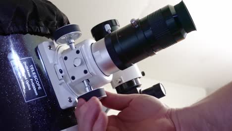 Telescope-Focus-mechanism-adjustment-on-Dobsonian-Telescope