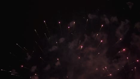 increíbles fuegos artificiales de año nuevo durante la celebración