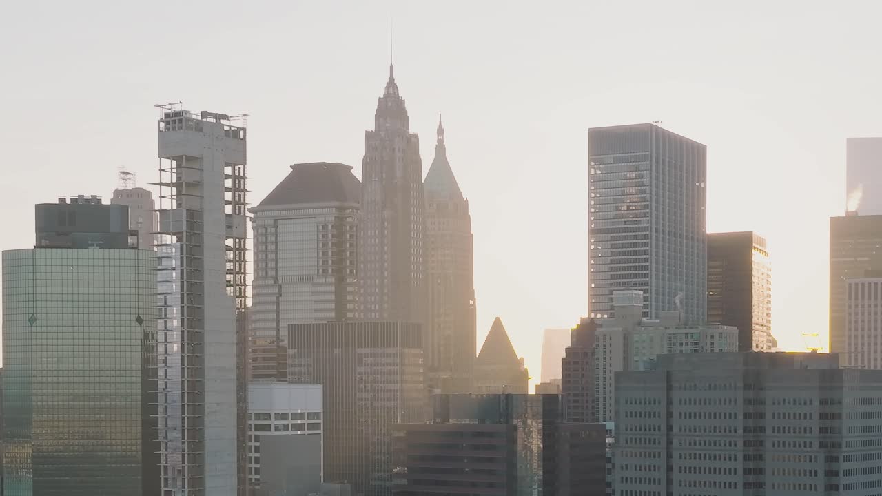 Vista del paisaje urbano de Nueva York al amanecer