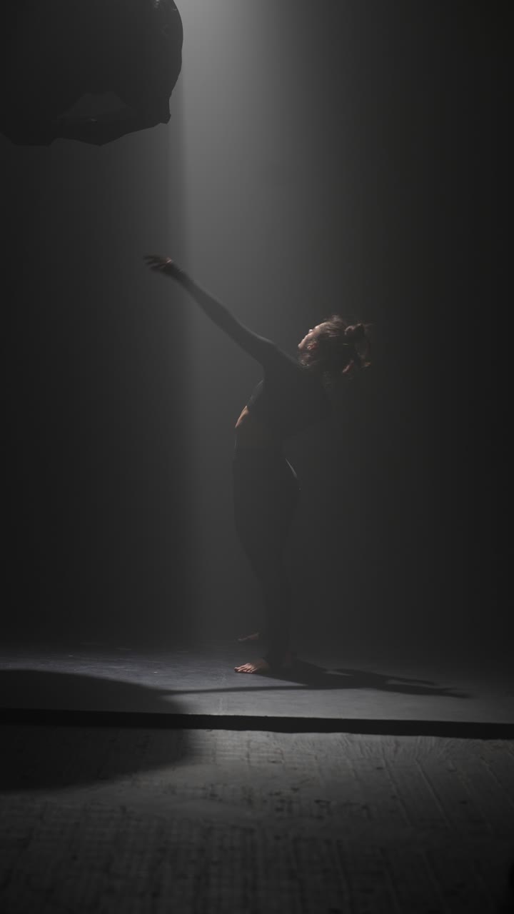 Contemporary Dance Performance