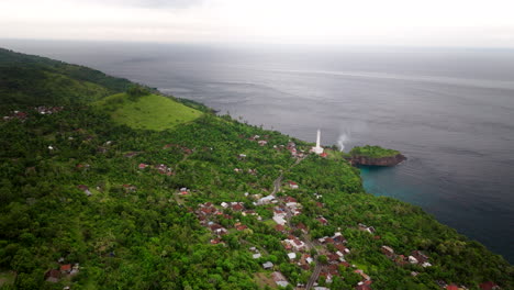 ubicación amed, destino costero del este de bali, atracción del faro