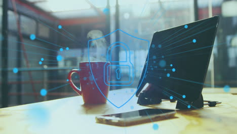 animación del candado y procesamiento de datos a través de dispositivos electrónicos