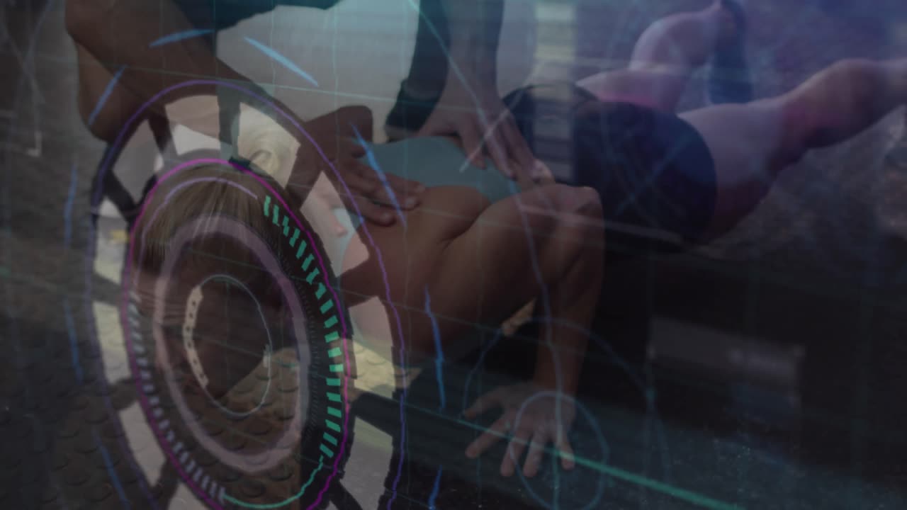 animación del procesamiento de datos del escáner sobre el entrenamiento de atletas femeninas con el entrenador