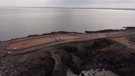 vista aérea del estacionamiento de punta ballena, punta del este
