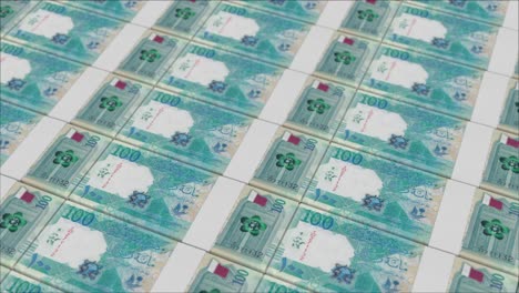 billetes de 100 riyales de qatar impresos por una prensa de dinero