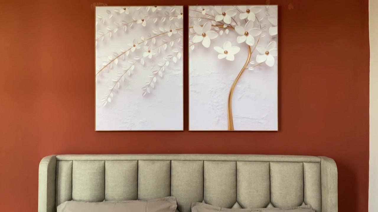 Décorations dans la chambre avec un thème simple, esthétique et élégant.