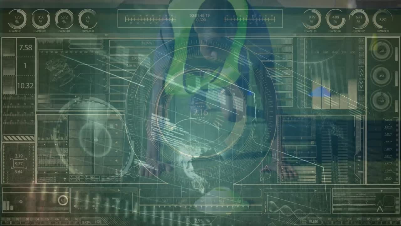 경기장에서 아프리카계 미국인 축구 선수에 대한 데이터 처리의 애니메이션