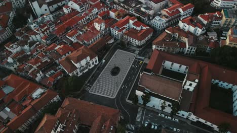 Aerial-image-of-plaza-in-the-city-of-Funchal,-Madeira