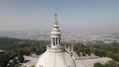 Santuario-De-Nuestra-Señora-De-Sameiro-Con-Vistas-A-Braga