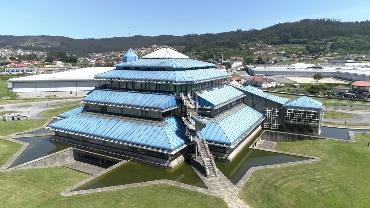 현대적 인 사무실 건물 공중 뷰