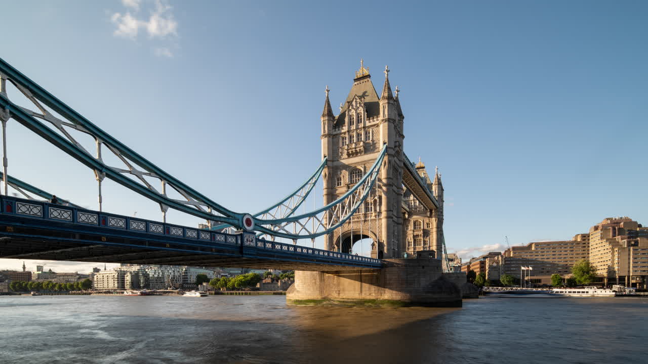 Time-lapse of Tower Bridge in London on a beautiful sunny day with clouds passing by