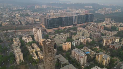 mar-woods dharavi gran centro comercial nueva mumbai