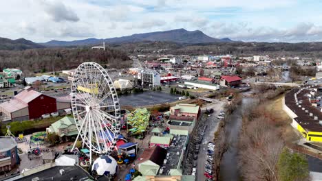 에어리얼 듀브 포지 테네시 (aerial pigeon forge tennessee) 5km에서 포획