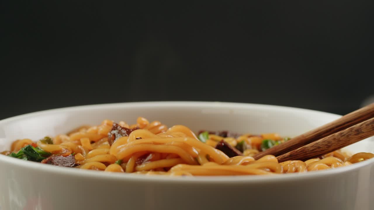 Noodles with Meat and Vegetables in a Bowl