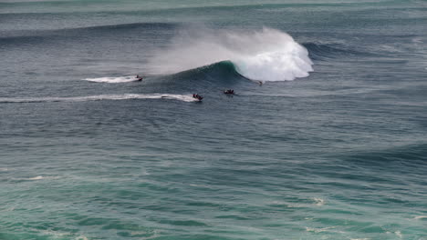 Extreme-surfing