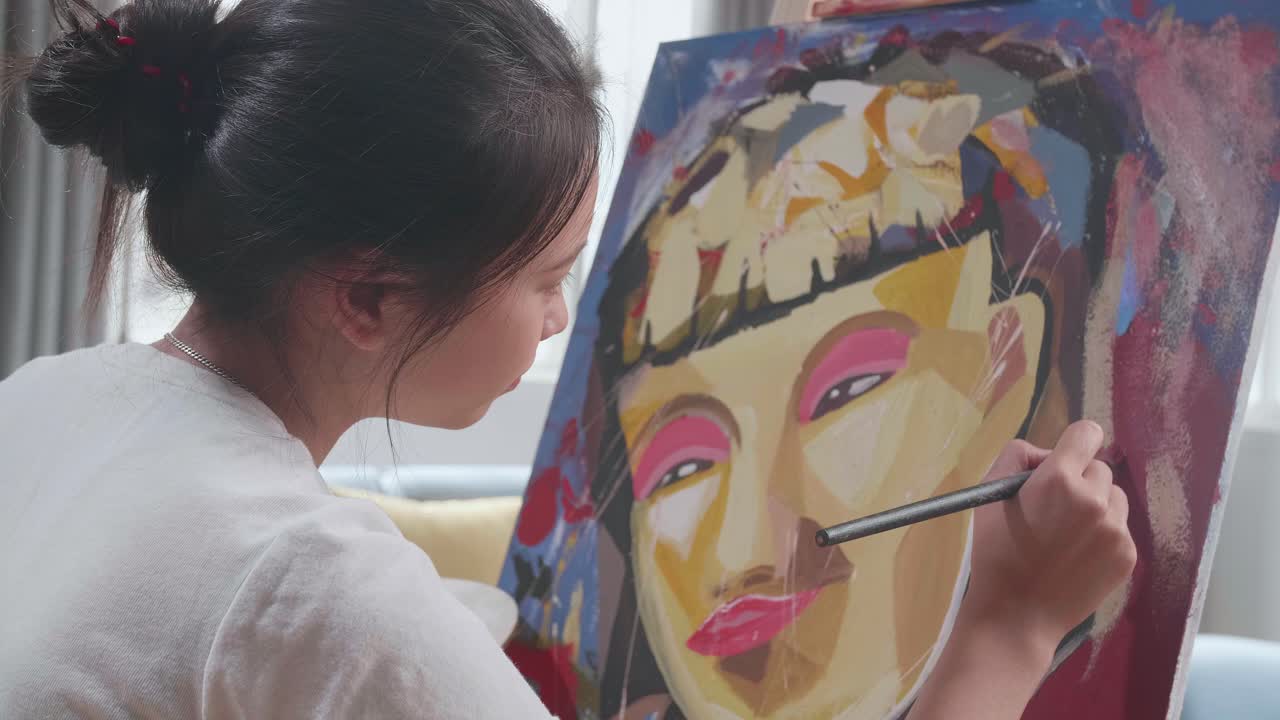 초상화를 그리는 여자