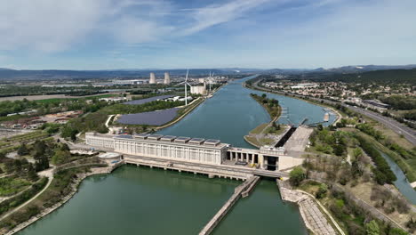 Sustainable energy soars at Donzère-Mondragon Dam.