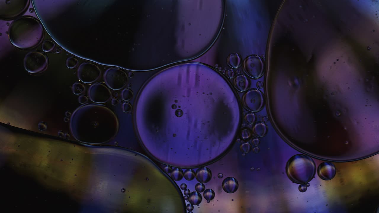 abstract colorido alimentos gotas de aceite burbujas y esferas que fluyen