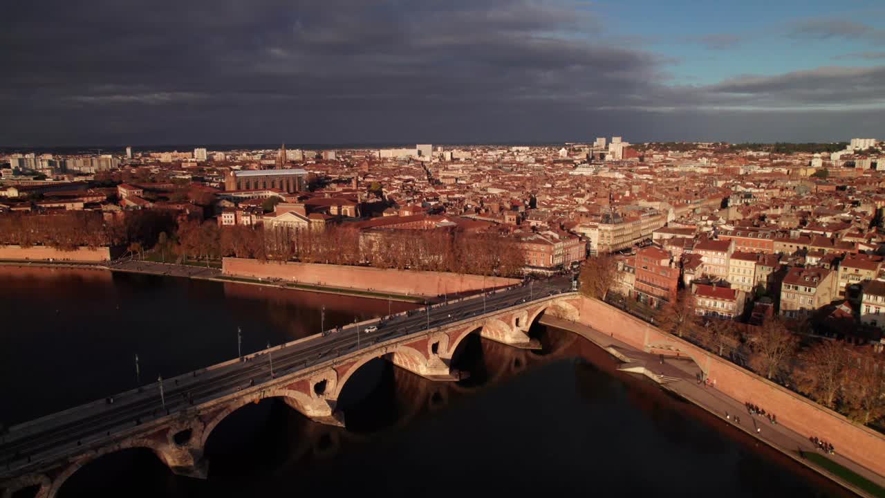 Toulouse Skyline, Garonne River and Pont Neuf Bridge, 4K drone shot