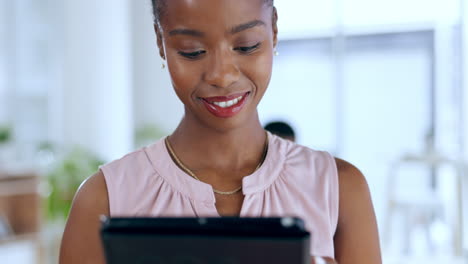Business,-smile-and-black-woman-with-a-tablet