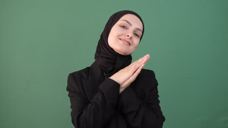 Hijab-Girl-Please-Sign