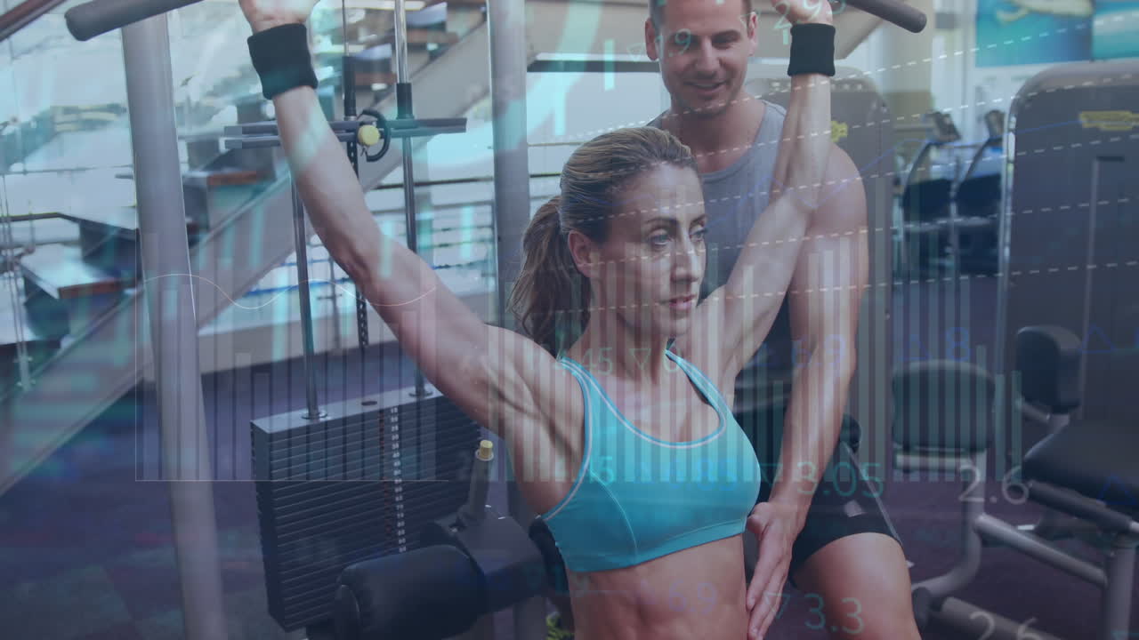 건강한 백인 여성과 남성이 운동하는 데이터 처리의 애니메이션