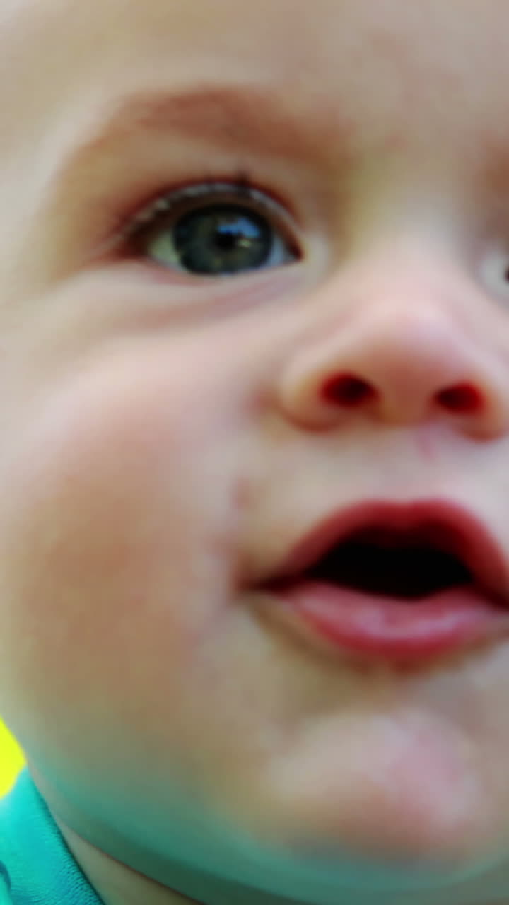 귀여운 아기 소년 놀이