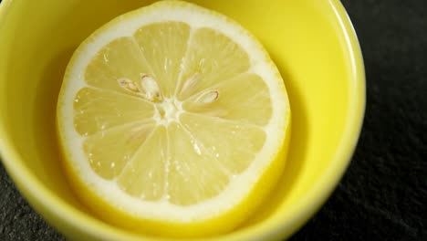 Slice-of-sweet-lime-in-bowl-4k