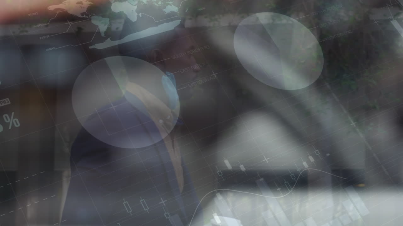 animación del procesamiento de datos financieros sobre la persona que ejerce