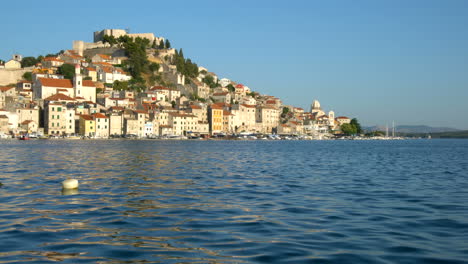 Horizonte-De-La-Ciudad-De-Sibenik-En-Croacia